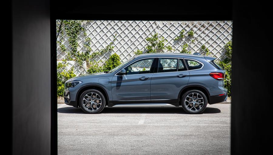  BMW X1 xDrive25e xLine (F48) 2019 года  (WW) (фото 8 из 40)